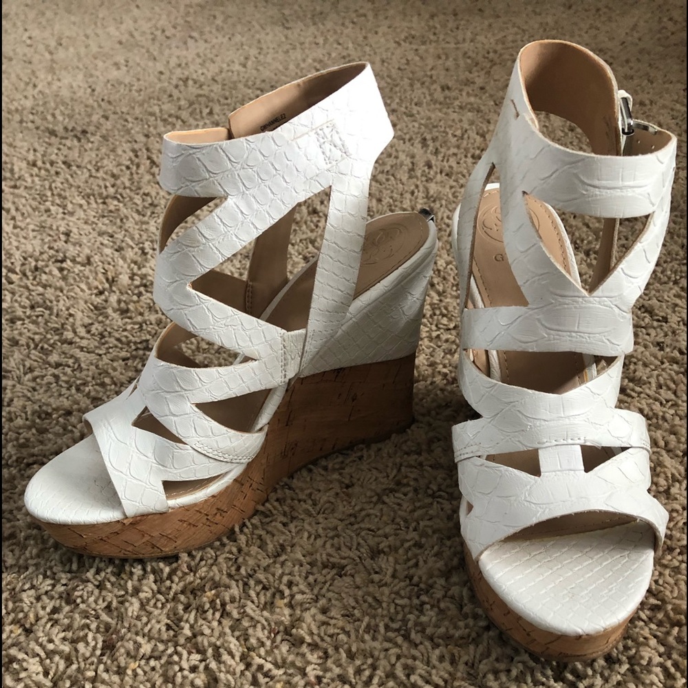 Dress sandals